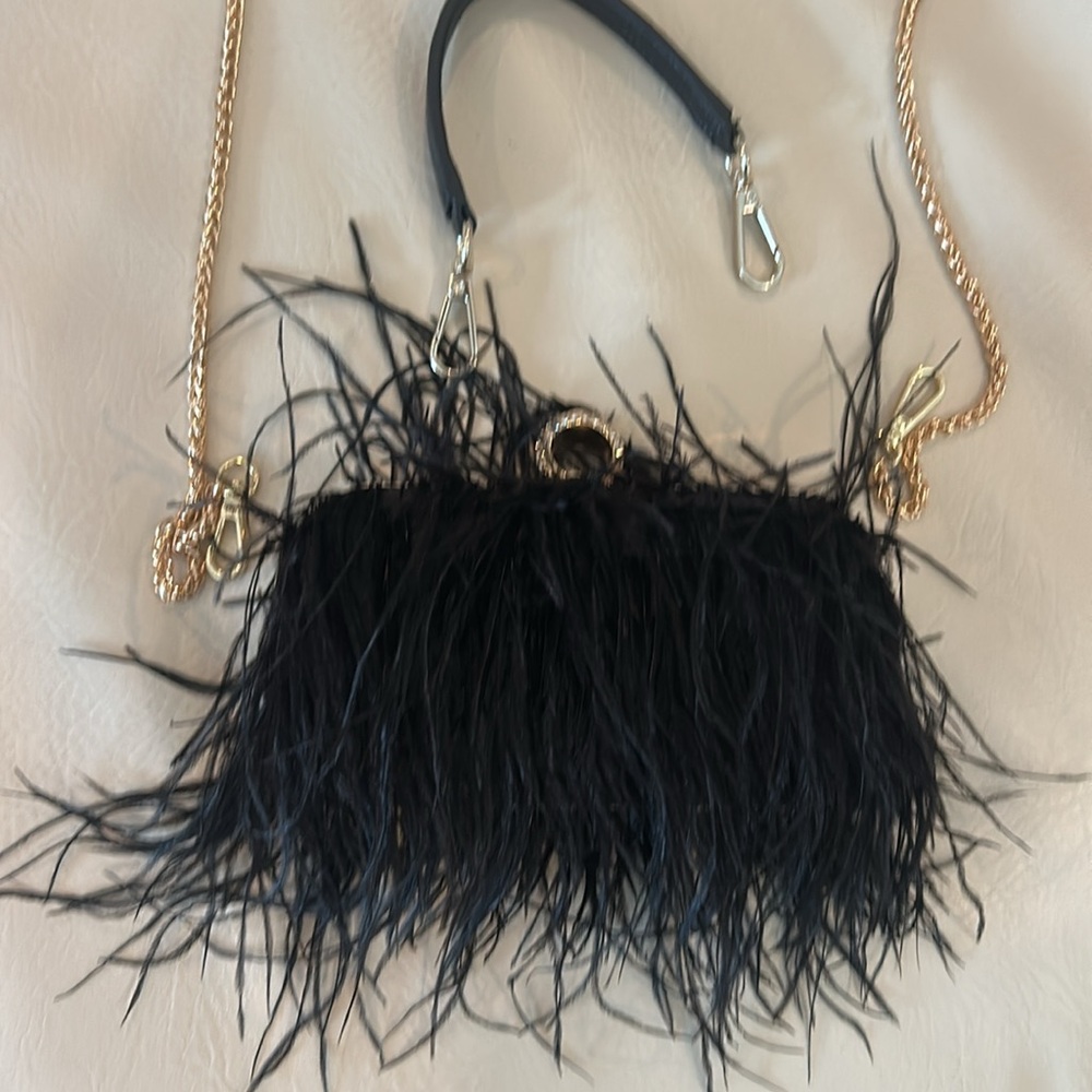 Neiman Marcus Black Ostrich Feather Clutch Bag - Picture 7 of 12